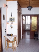 Zobraziť v plnej veľkosti BELLA REAL PONÚKA NA PREDAJ 3 IZBOVÝ BYT NA GESSAYOVEJ ULICI V PETRŽALKE
