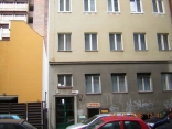 Zobraziť v plnej veľkosti BELLA REAL ponúka na predaj garzónku v Starom Meste