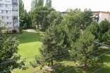 BELLA REAL ponúka na predaj tichý a útulný 3-izbový byt na Astronomickej ulici.